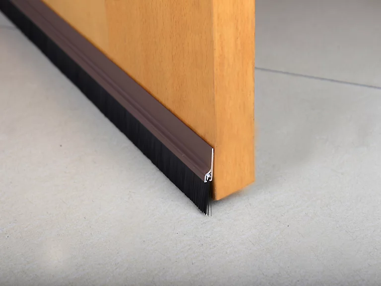 Castorama Bas De Porte Pvc Brosse Marron ép.25 Mm L.100 Cm 3 Castorama Bas De Porte Pvc Brosse Marron ép.25 Mm L.100 Cm